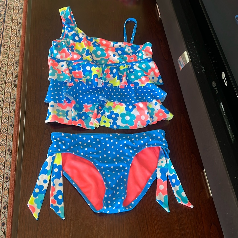 Girl’s Justice Colorful Floral & Polka Dot Ruffle Tankini Swimsuit. Size 12-14.